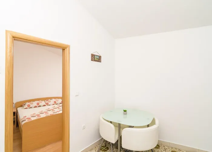 Apartament & Bari I -comfort One Bedroom With Balcony And Garden View Preko-5 *
